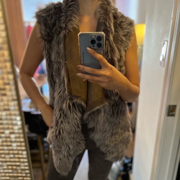 Reversible Real Shearling - Picture 11 of 12